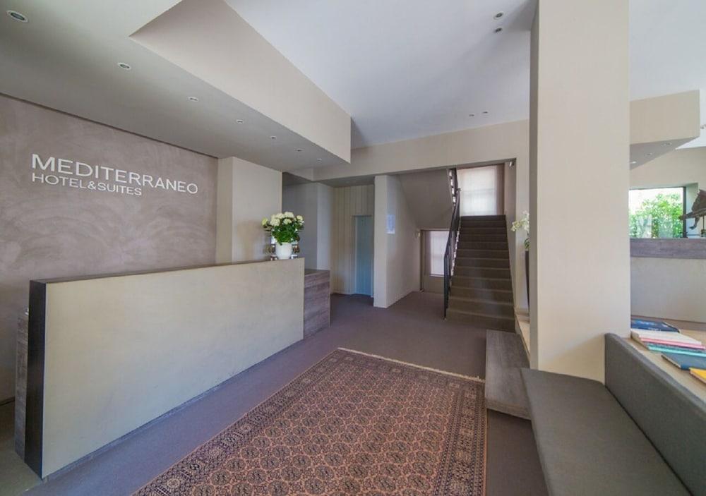 Mediterraneo Hotel & Suites กัตตอลิกา ภายนอก รูปภาพ